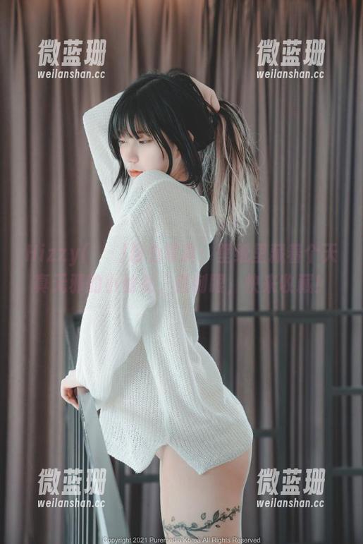 Hizzy(히지)粉色写真：壁纸里藏着个天真无邪的小仙女，别刺眼，快来收藏！