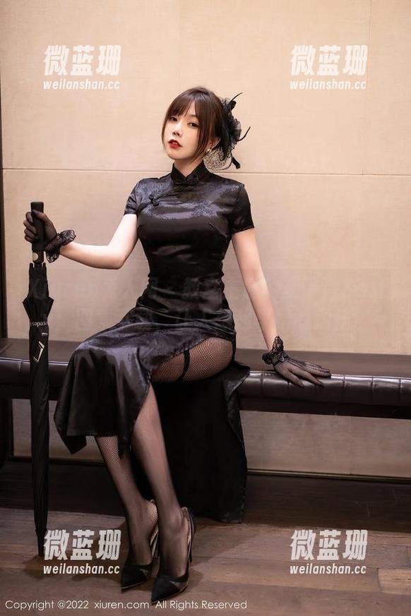 Xiuren秀人网-夏诗诗Sally Xiuren秀人网 - 教室主题的夏诗诗Sally:图集下载,让人想起早晨的烦恼!