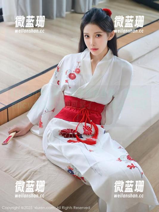 Xiuren秀人网-慕嫣然Lancy Xiuren秀人网 - 黑丝私房合集:慕嫣然Lancy把自己裹得可紧了,来见证一下吧!