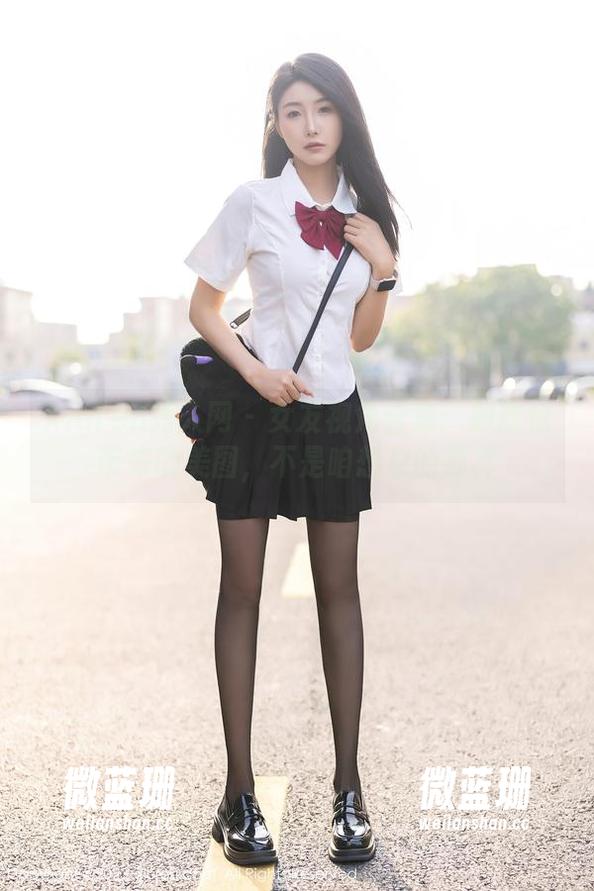 Xiuren秀人网-顾欣怡 Xiuren秀人网 - 女友视角合集:顾欣怡带来的美图,不是咱想象的那样