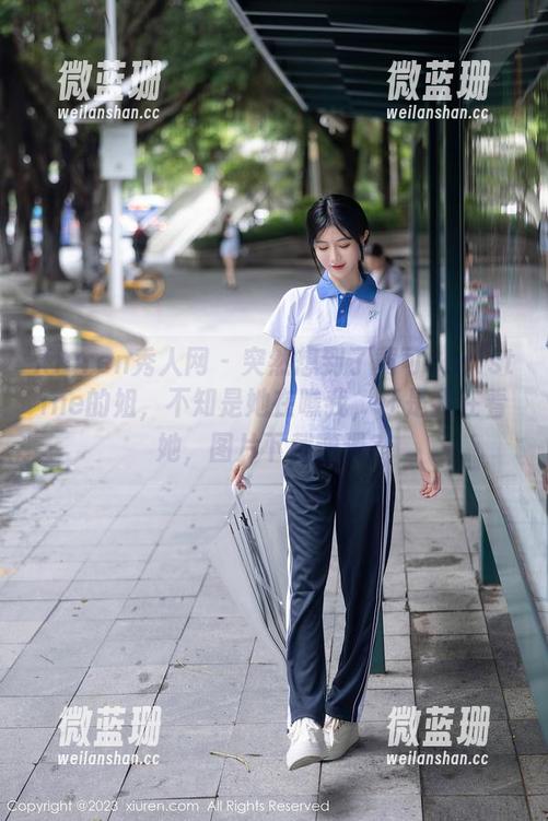 Xiuren秀人网-黄可Christine Xiuren秀人网 - 突然想到了黄可Christine的姐,不知是她在瞧我,还是我在看她,图片下载遭遇?