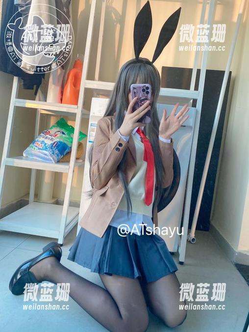 at鲨鱼的纯欲睡衣全集：原图就像一场梦游