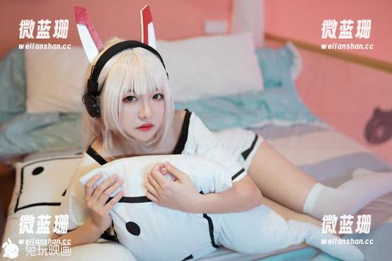 lovely呆玄的红裙：一场美图的狂欢与挑战