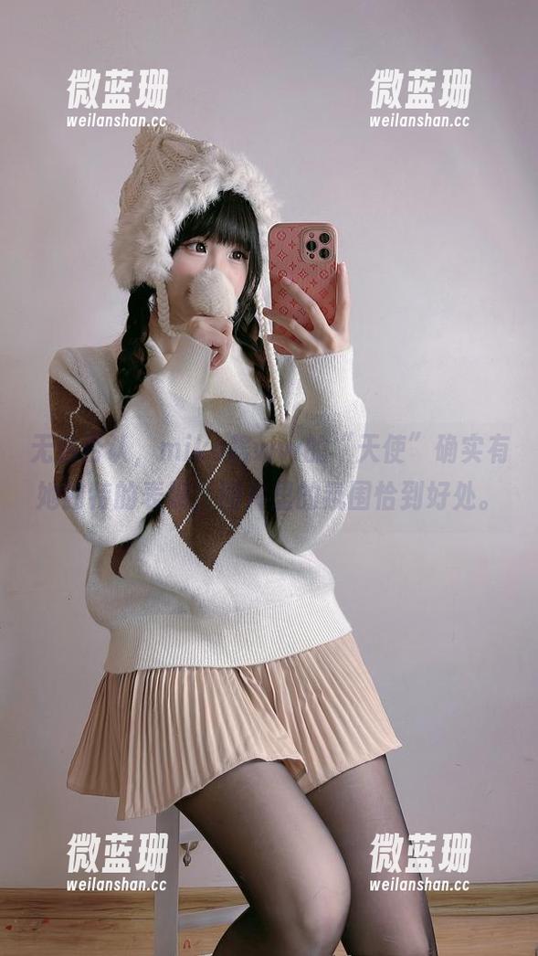 miko酱ww 无法否认,miko酱ww的“天使”确实有她独特的表现,图片里的氛围恰到好处。