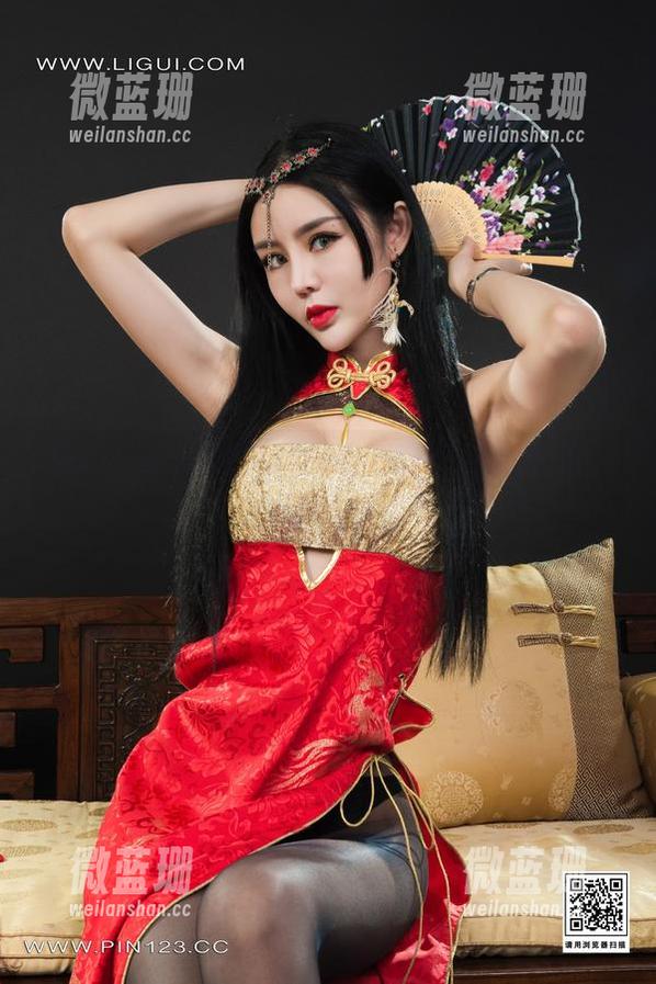 丽柜-小唐 丽柜 - 小唐的免费美图,这套装真是挑不出毛病来!