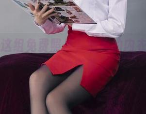 丽柜 – 这组免费照片，悠悠的内衣不只是简单的穿着。