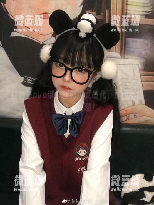 佳佳酱ovo带你回到少女时代，原图不够，作品太甜！