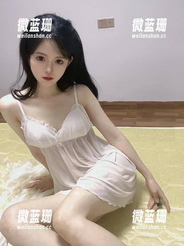 倦倦喵图集更新，水手服生动诠释“轻松出海”的新趋势？