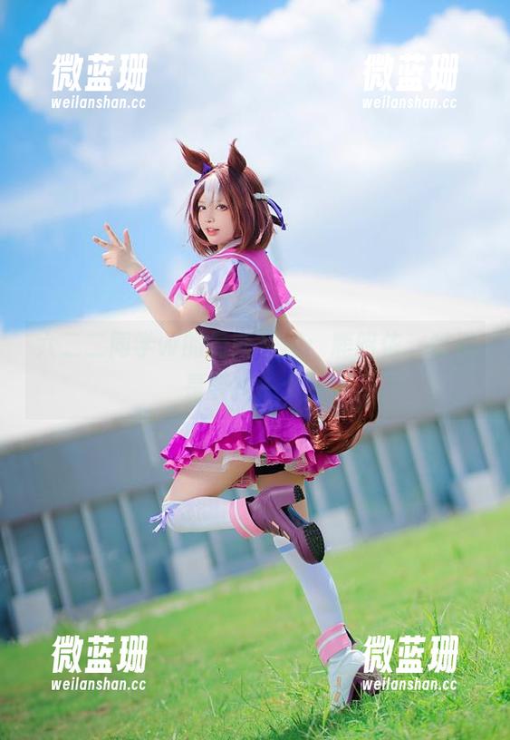 六二二同学w的最新写真：鹿昭依，难道是要撩一个？
