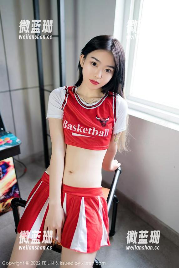 嗲囡囡 - 芷儿Momoko体操服合集，怎么说呢，有种轻松又惹人喜爱的感觉。