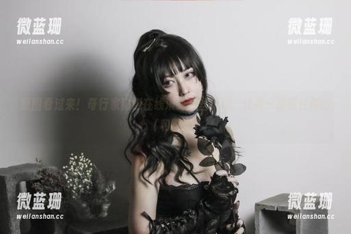 奇行家狗崽 原图看过来!奇行家狗崽在线演绎灰丝风潮,让我一把圈住你的心(和眼睛)!