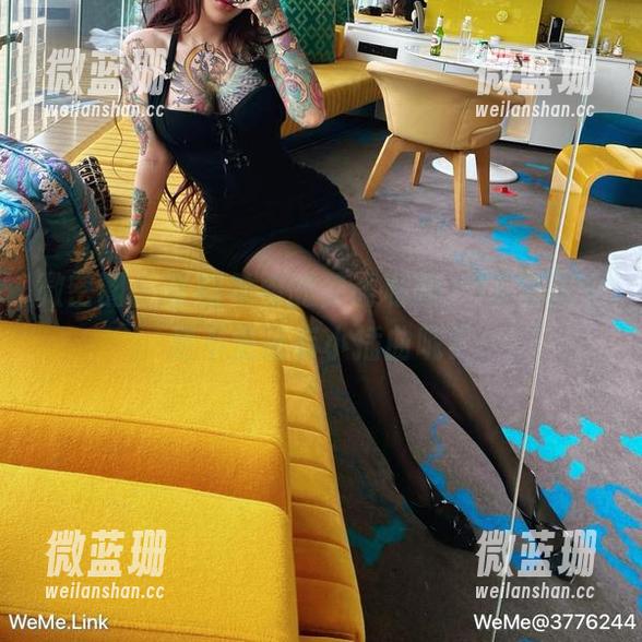 奈斯希希 微密圈 - 奈斯希希的静谧私拍,JK套图中是不是还有小插曲呢?