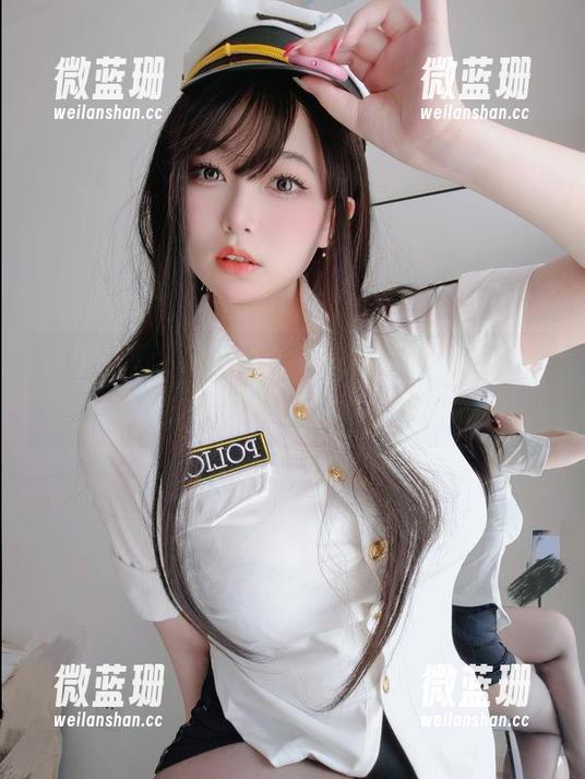 女主K 等不及想要模仿女主K的居家风,原图一看就是经典,赶紧下载!