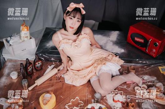 全套校服，原图中的姜仁卿(강인경)该不该被COS？