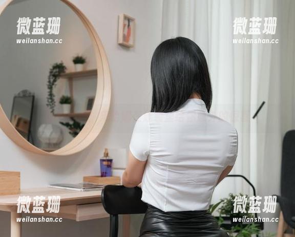 福利满满：宋哈娜在泳装里给你意外的惊喜