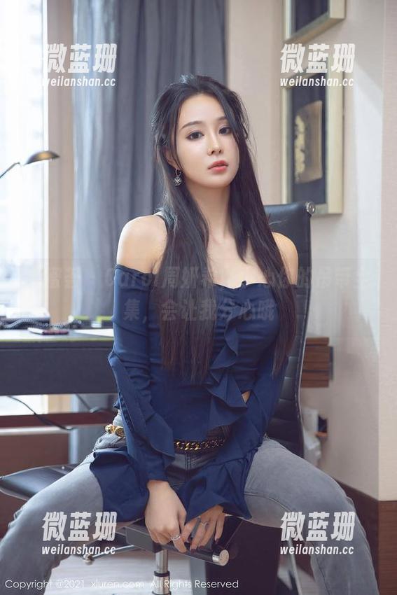尤蜜荟-Carol周妍希 尤蜜荟 - Carol周妍希,小心你的吊带全集,会让我分心哦