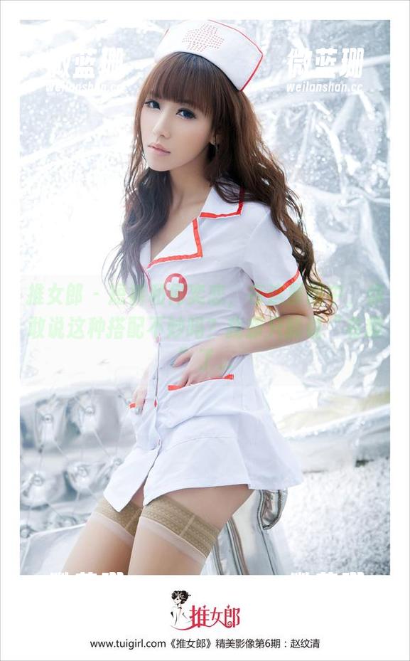推女郎-何奕恋 推女郎 - 短裤和何奕恋,在这原图中,你敢说这种搭配不妙吗?我却只能说“有趣”了...