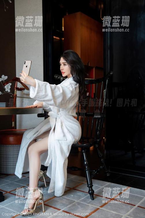 星颜社 - 易阳Silvia水手服挑战！图片和资源带你高歌一曲