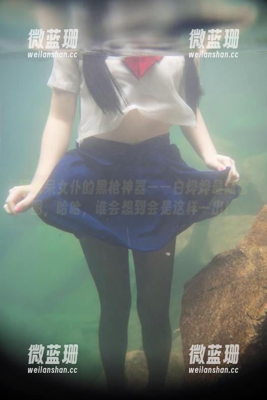 拯救呆女仆的黑枪神器——白烨烨最新套图，哈哈，谁会想到会是这样一出！