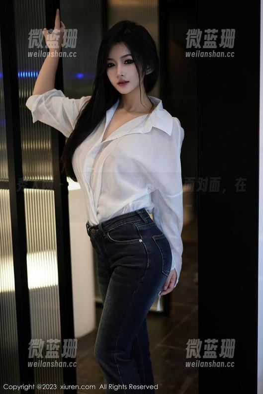 秀人网 - 与KOKO可可的浴缸面对面，在线原图带你走马观花～