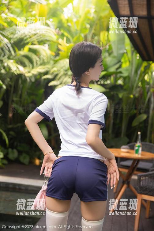 秀人网 - 苏曼兮的高清日常：裤里丝大作战！