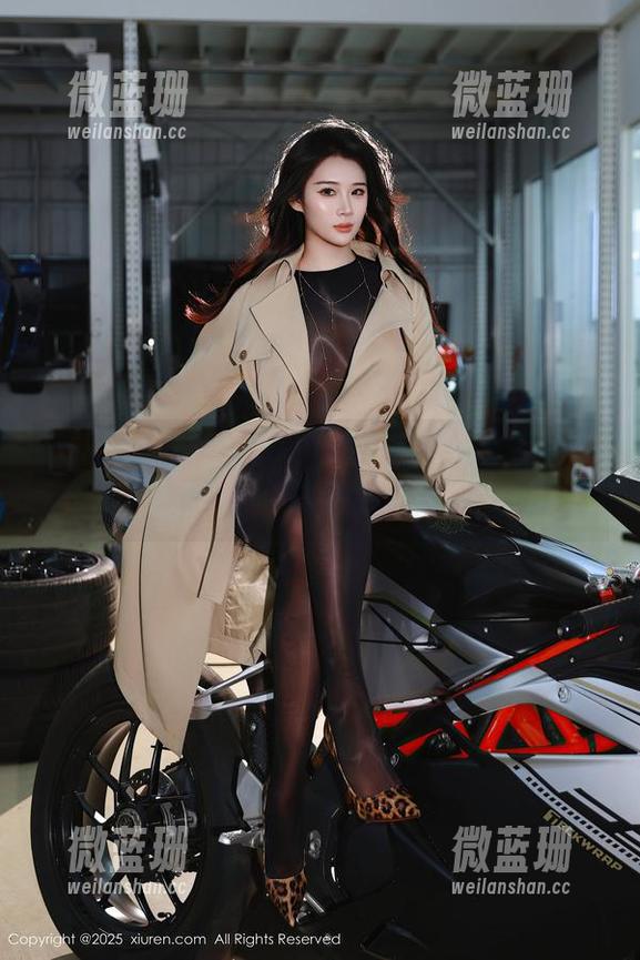 秀人网-龙女宝宝 秀人网 - 豹纹风暴:龙女宝宝的套图分享,戳中你的特别爱好!