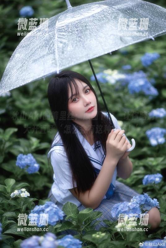 秋山AkI的裤里丝：原图下载，让你脑洞大开直呼‘怎么会有这种裤子！’