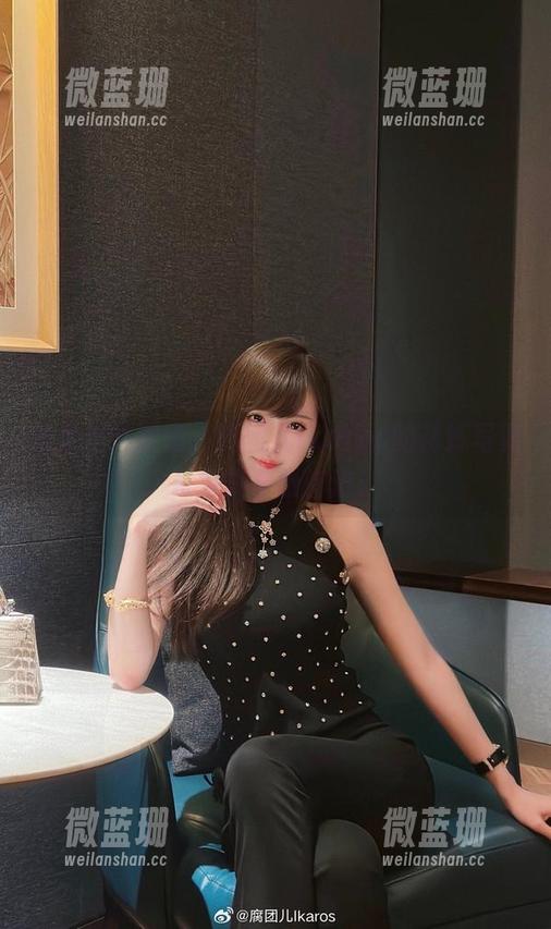腐团儿Ikaros 如果婚礼能选,腐团儿Ikaros的花嫁写真肯定是壁纸首选!