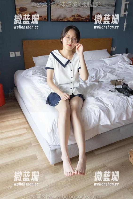 袜啵啵-稚予 袜啵啵 - 哇,稚予这组黑色写真,竟让无圣光变得如此引人入胜!