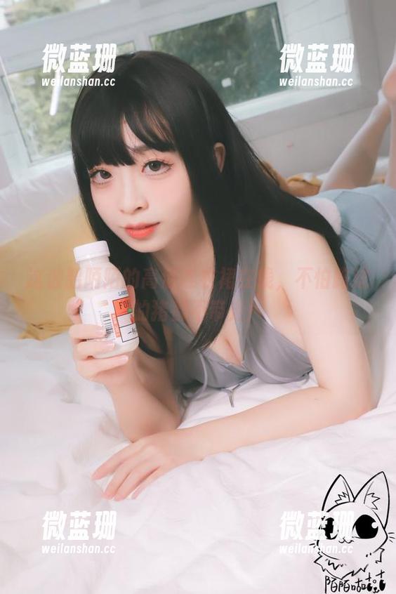 这波韶陌陌的高清连衣裙在线，不怕路过的猪都不带走！