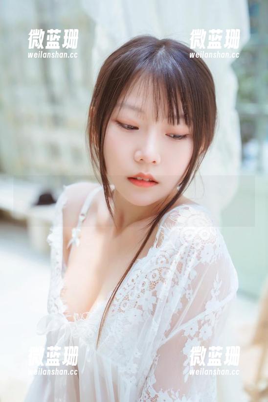 插画风牛仔裤，香草喵露露的创意cos图集来报道